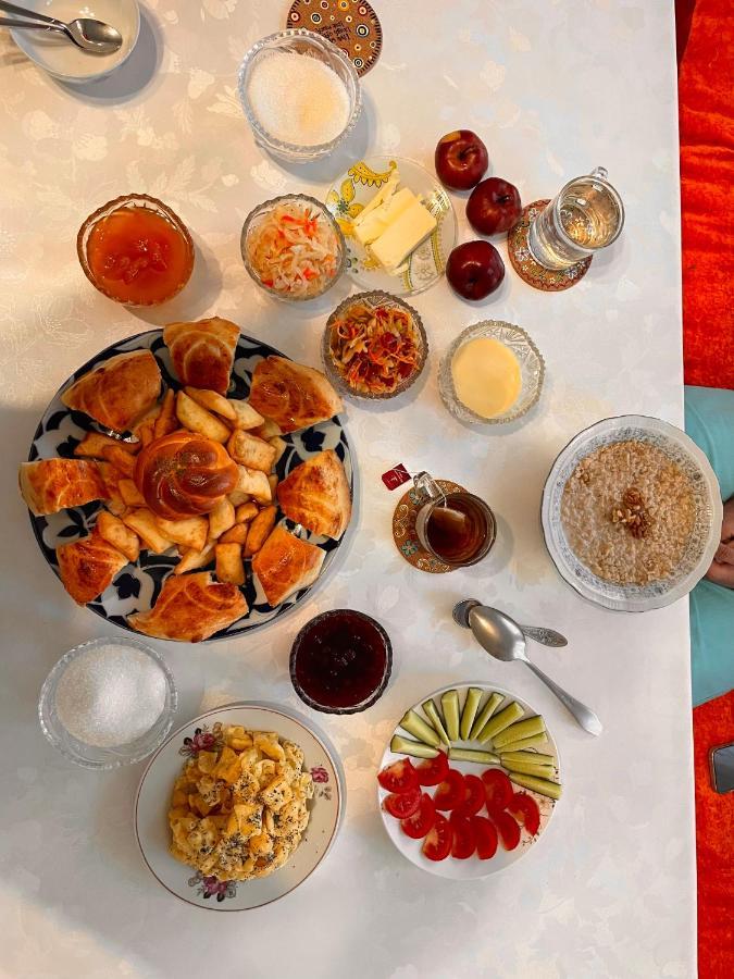 Gulnara Guest House Balykchy Ngoại thất bức ảnh