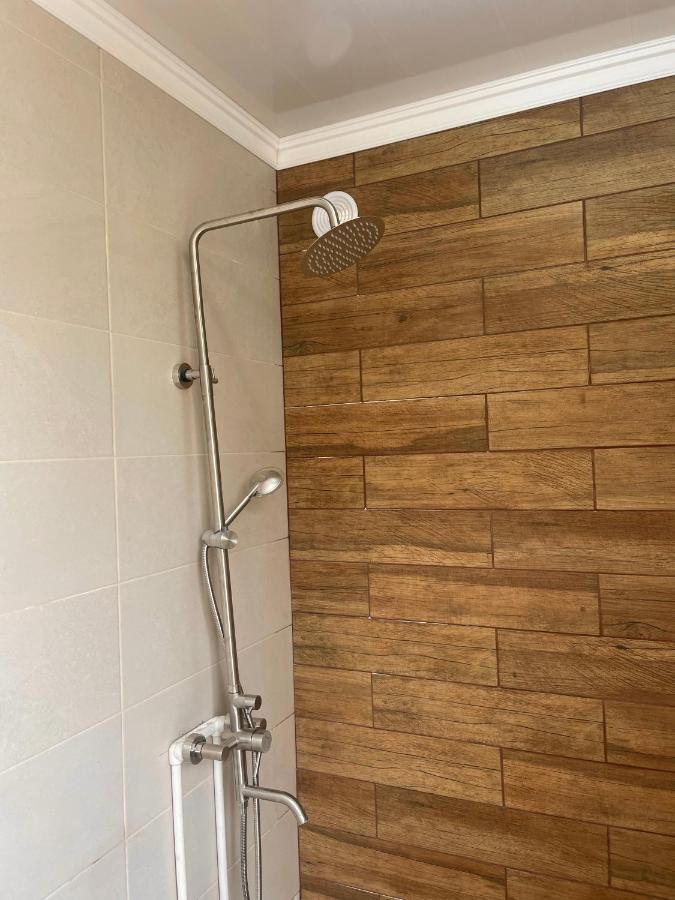 Gulnara Guest House Balykchy Ngoại thất bức ảnh