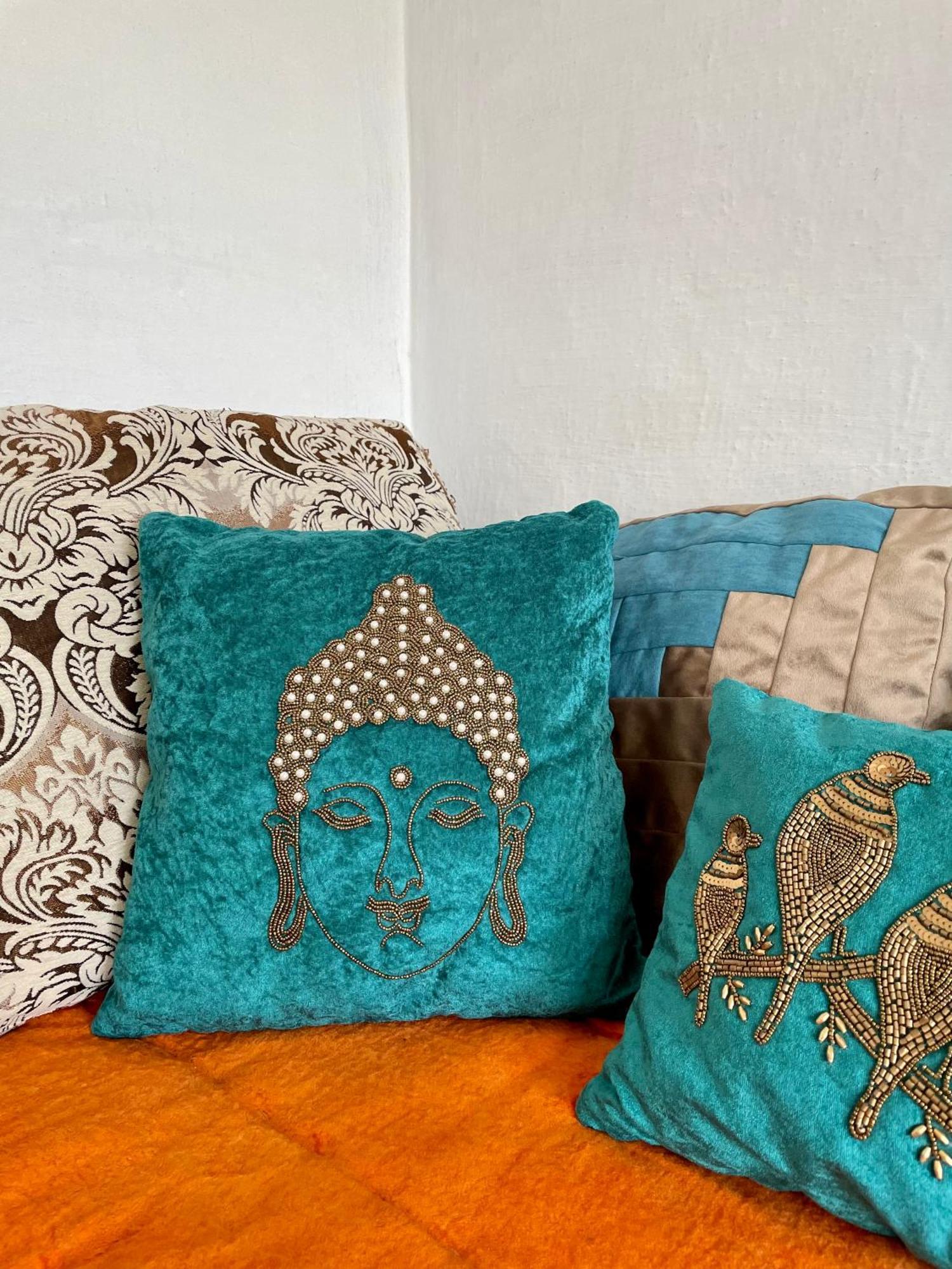 Gulnara Guest House Balykchy Ngoại thất bức ảnh